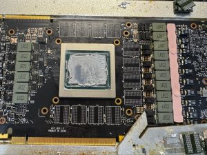 Un atelier japonais double la VRAM des RTX 2080 Ti pour pas cher