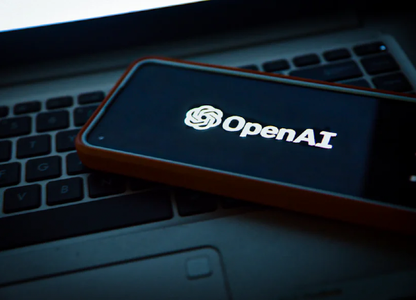 Les chercheurs de Hacktron AI ont utilisé Claude pour pirater OpenAI