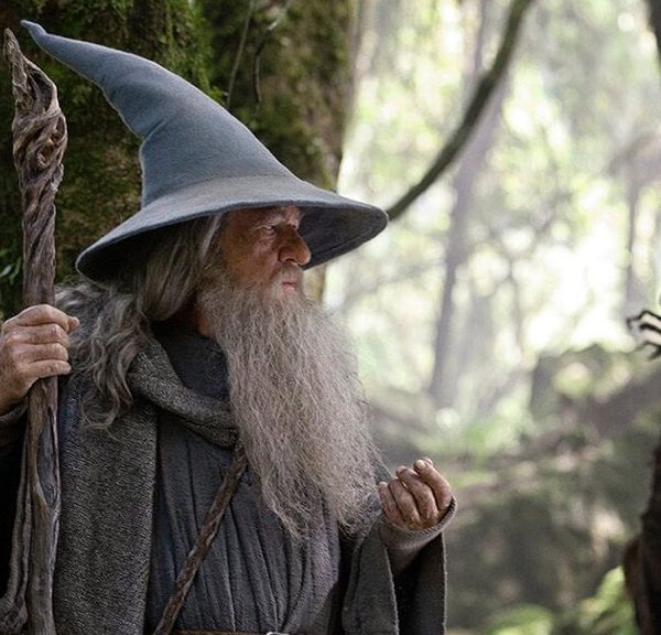 Après 12 ans d'absence, l'une des stars du Seigneur des Anneaux, Ian McKellen, revient enfin dans le rôle de Gandalf pour le nouveau film Gollum