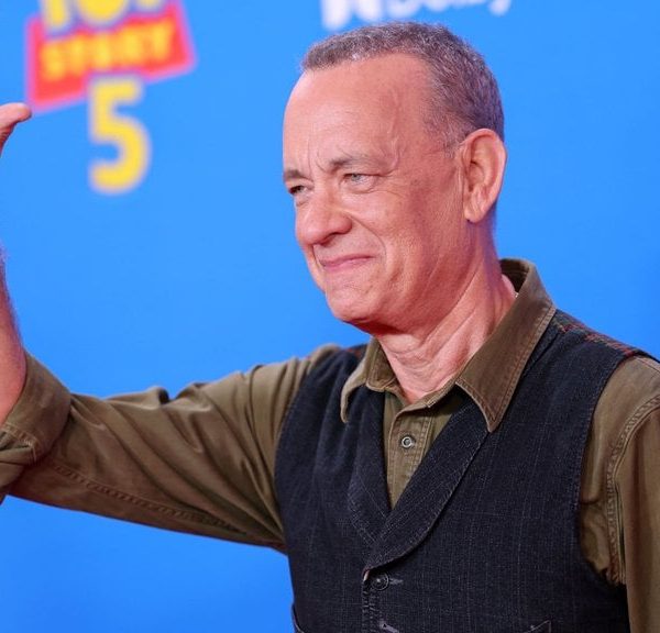 « Laissez-le tranquille, il est parfait » : Tom Hanks refuse catégoriquement qu'on touche à ce grand classique du cinéma
