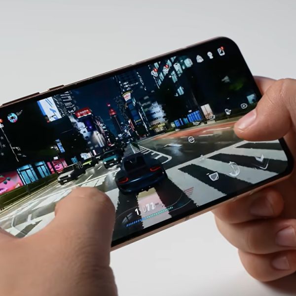 Cyberpunk 2077 tourne enfin sur smartphone, et ce n’est que le début