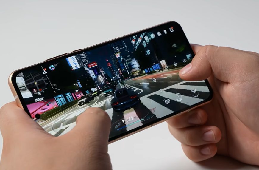 Cyberpunk 2077 tourne enfin sur smartphone, et ce n’est que le début