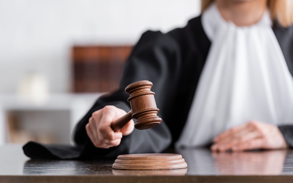 ChatGPT commet une énorme erreur en plein procès, l’avocat sanctionné
