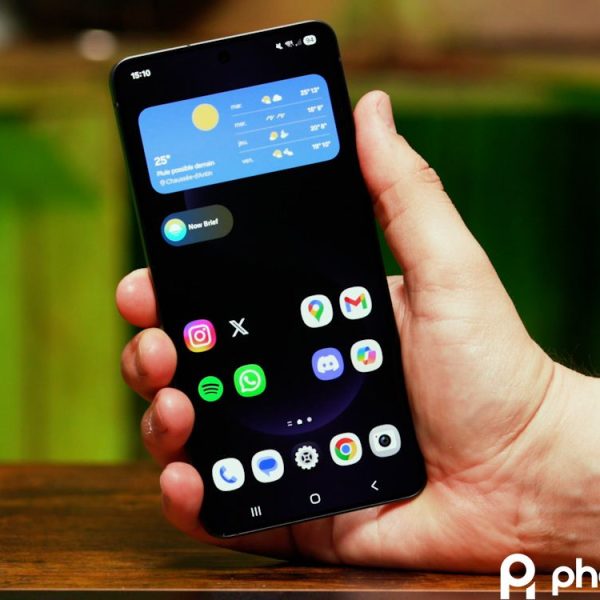 Galaxy S27 : Samsung pourrait ressusciter le modèle Edge de manière très inattendue