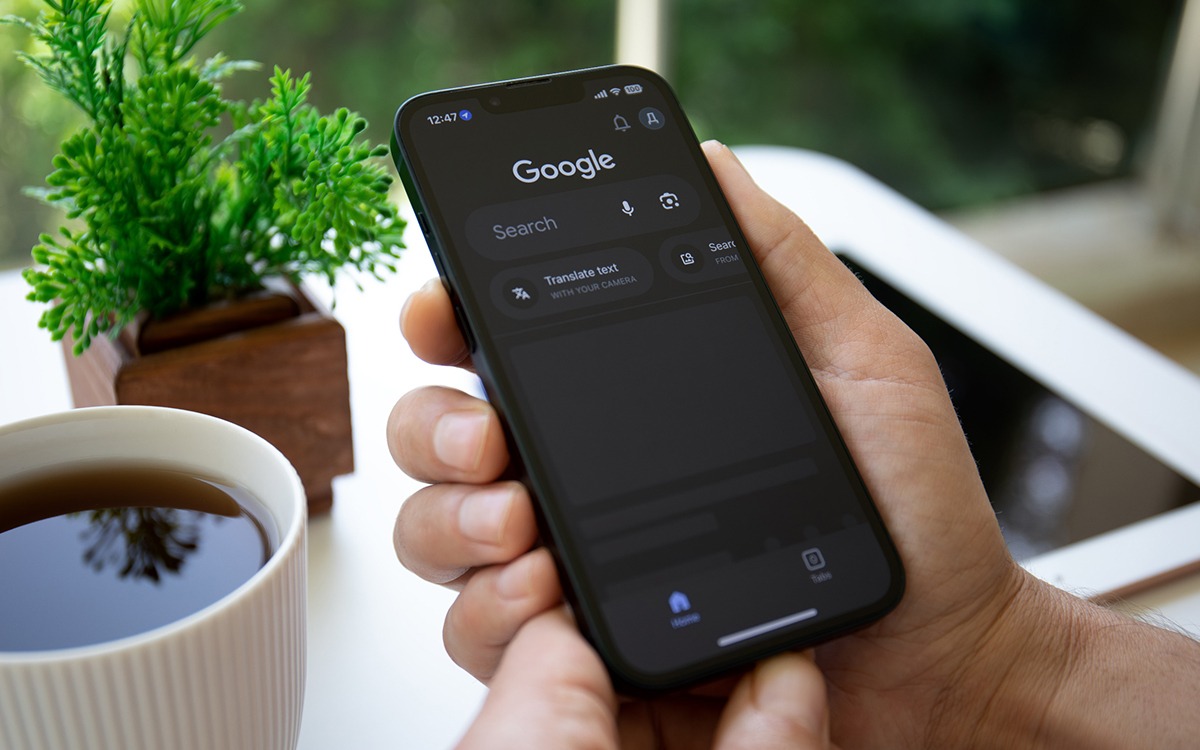Google Discover teste une fonction IA pour être sûr que vous ne visitiez plus les sites Web