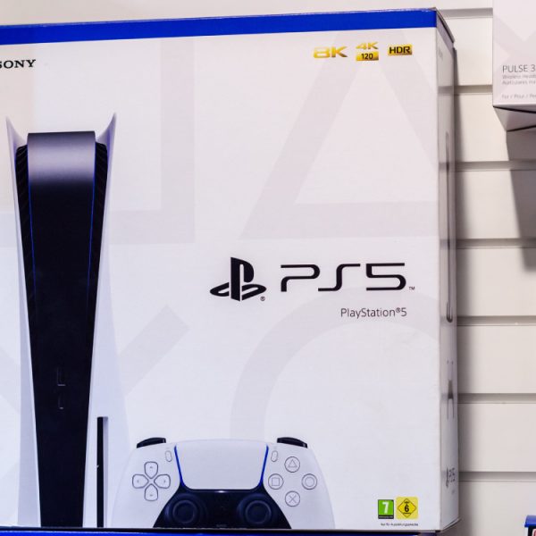 Sony ralentira la production de jeux vidéo physiques dans ses usines en 2028, mais pas autant qu’attendu