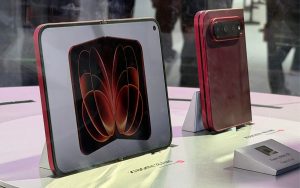 On a vu le Xiaomi 18 Fold en vrai et il y a une mauvaise nouvelle