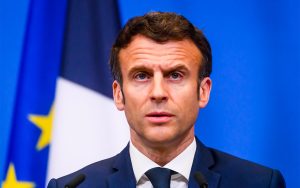 Interdiction des réseaux sociaux : Macron ne lâche pas l’affaire et demande l’aide de l’Union européenne