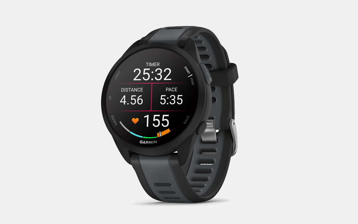 Garmin Forerunner 165 : la montre connectée pour les coureurs est à prix cassé pour quelques heures encore