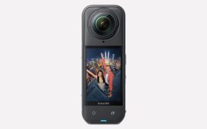 Insta360 X5 : le prix de la caméra 360° fond de 46 % grâce à une double remise