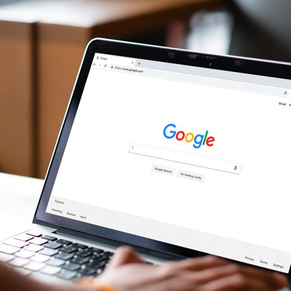 Google : les aperçus IA deviennent encore plus envahissants et empêchent de voir les vrais résultats de recherche