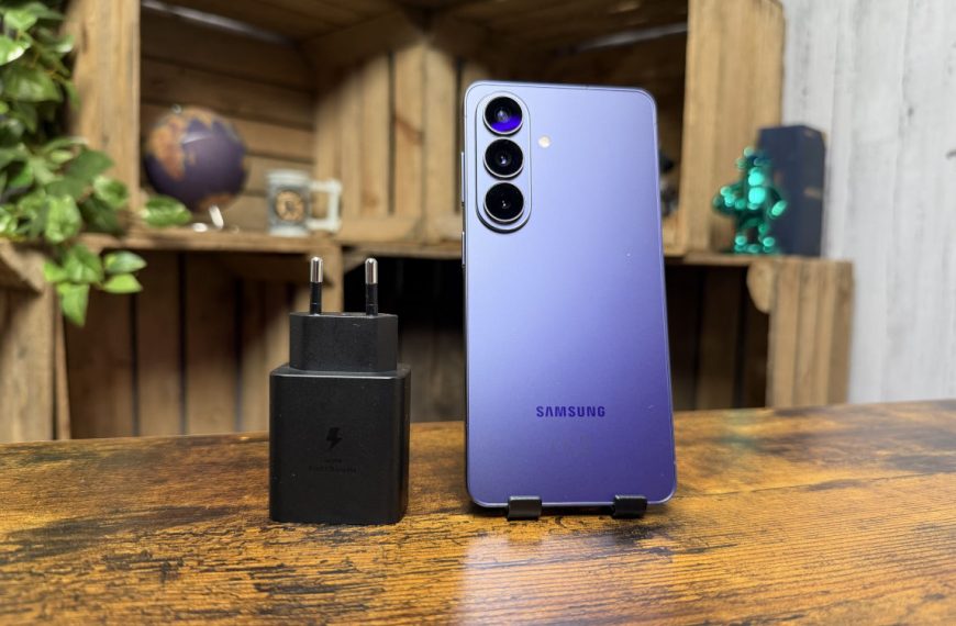 One UI 9 : Samsung confirme le déploiement imminent de la version stable sur les Galaxy S26