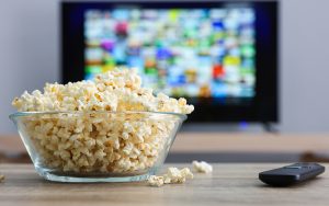 Écran éteint, micro allumé, votre téléviseur LG ne dort pas vraiment quand vous croyez l’avoir éteint