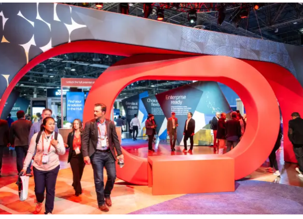 Oracle s'engage à investir 1 Md$ dans son écosystème de partenaires