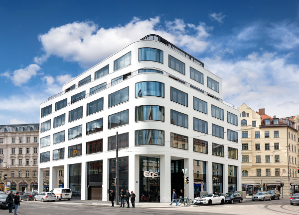 EQS Group lance Q, une couche d'IA pour la conformité, et annonce des agents