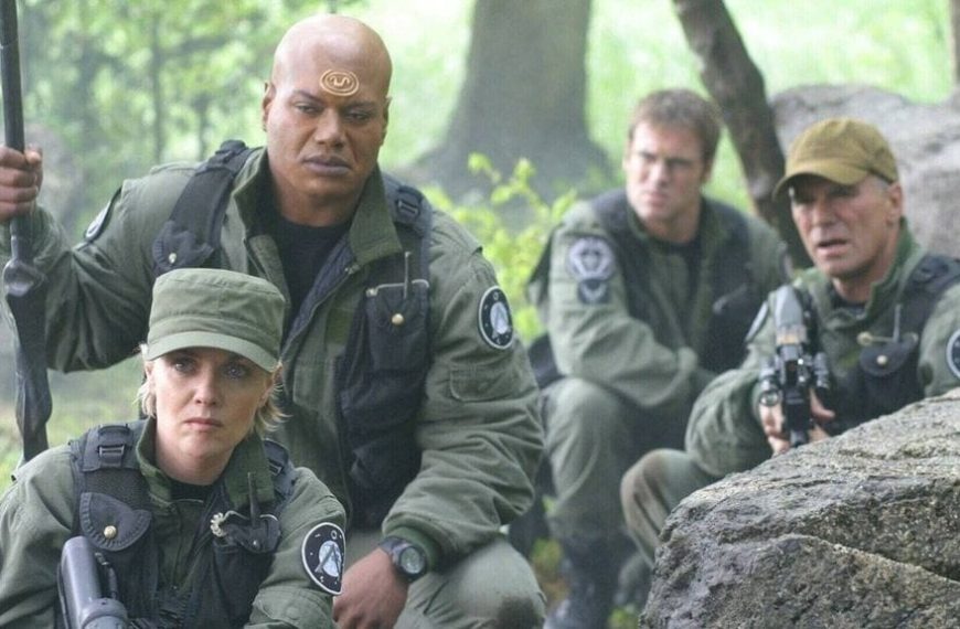 Stargate SG-1 : les fans veulent toujours qu'Amazon fasse une suite, la campagne #SaveStargate et les coulisses de la révolte