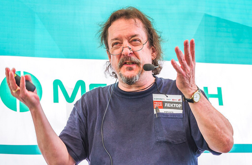 À 68 ans, ce grand monsieur du jeu vidéo vient de nous quitter des suites d'une grave maladie. Les maps de FPS cultes doivent énormément à Richard "Levelord" Gray