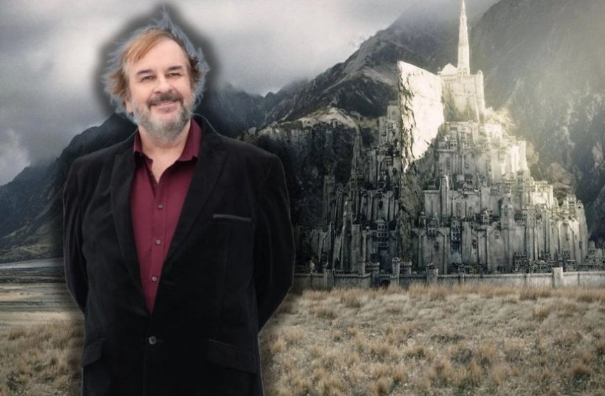 Seigneur des Anneaux : Peter Jackson révèle 2 nouveaux films !