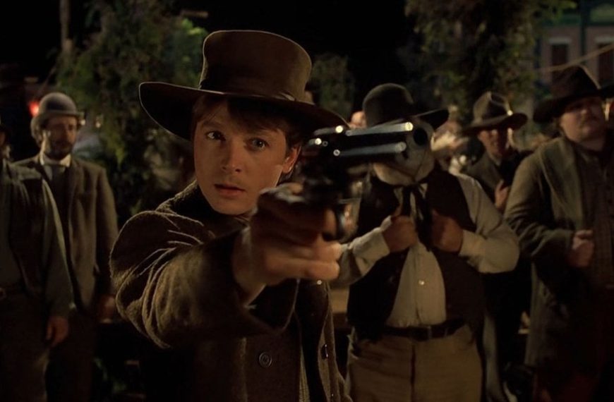 Si vous mettez Retour vers le futur 3 en pause à 27 minutes et 50 secondes, vous découvrirez trois légendes absolues du cinéma de western