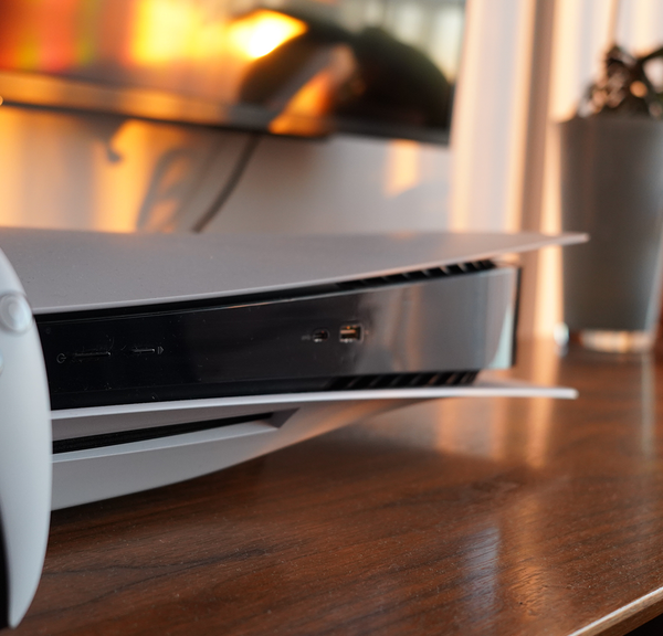 Il a vendu sa PS4 pour pouvoir jouer à la Nintendo Switch avec ses enfants. Après cette histoire, sa nièce gagne une PS5…