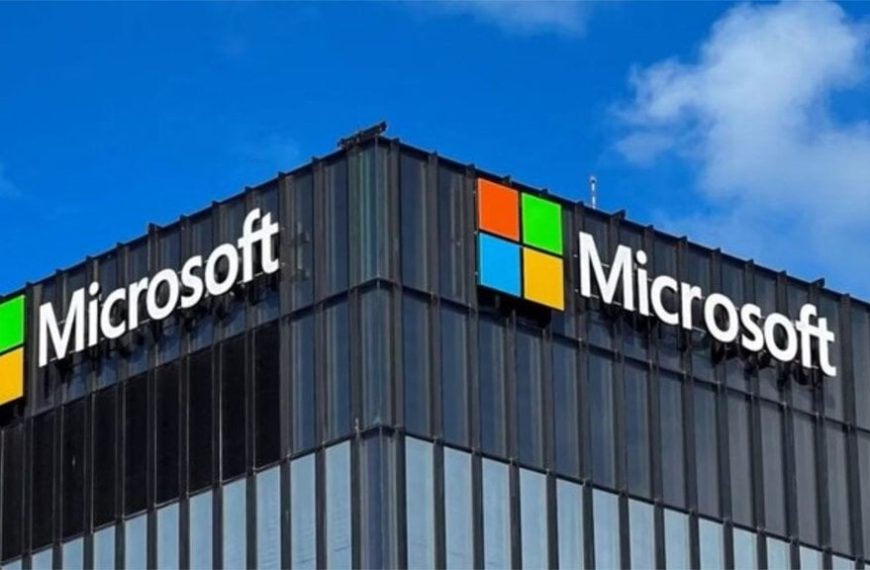 Grand coup de balai chez Microsoft : un tiers de la masse salariale s'est vu offrir une offre de départ volontaire