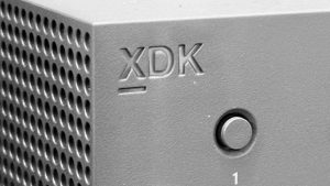 La prochaine Xbox va coûter MILLE HUIT CENTS BALLES ???
