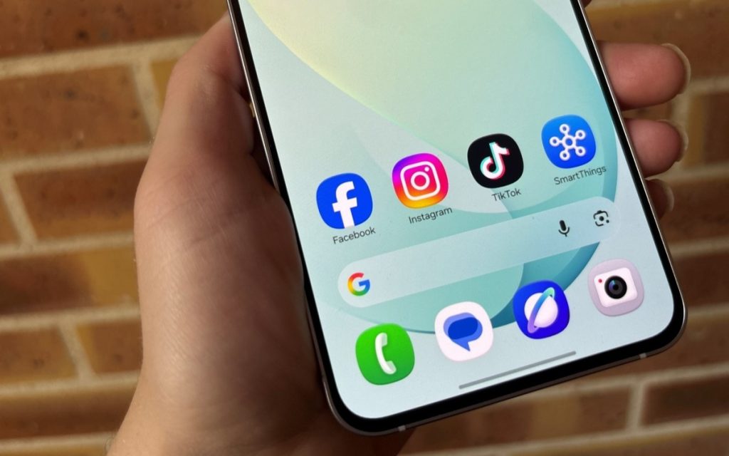 Android relie votre numéro de téléphone à tous vos comptes Google sans rien vous demander