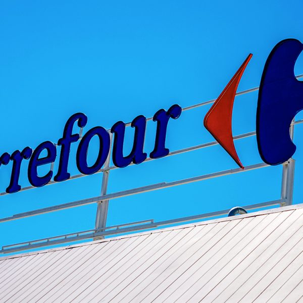 Un forfait de 300 Go pour 11,90 € par mois : Carrefour Mobile revient en force sur le marché
