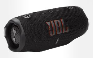 JBL Charge 6 : double baisse de prix sur la puissante enceinte Bluetooth portable