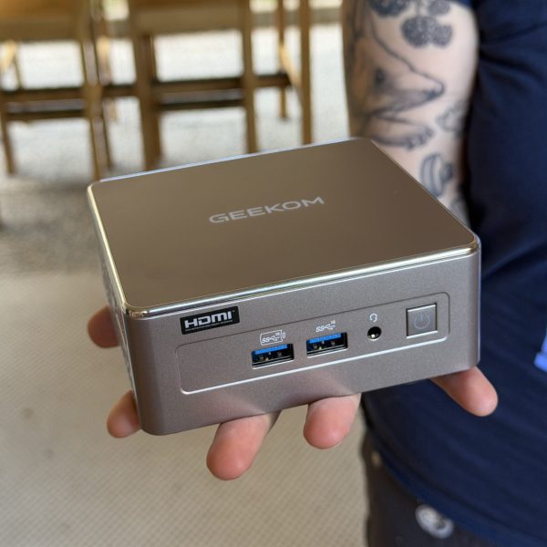 Pourquoi je n'ai pas racheté de Mac mini – le PC GEEKOM A5 à 500 euros