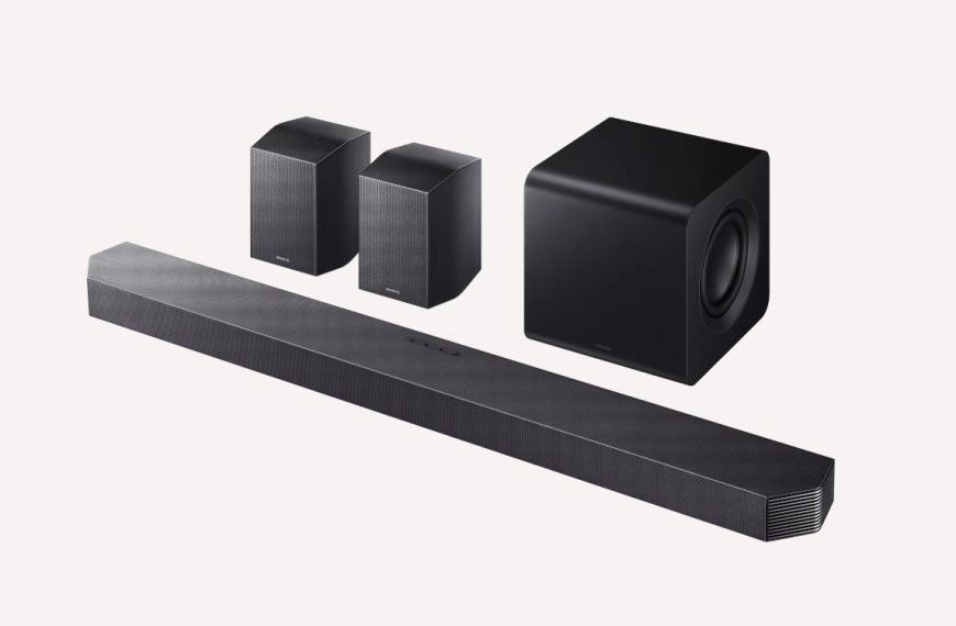 Cette barre de son Samsung avec caisson et enceintes arrière perd plus de 360 € chez Boulanger (-41%)
