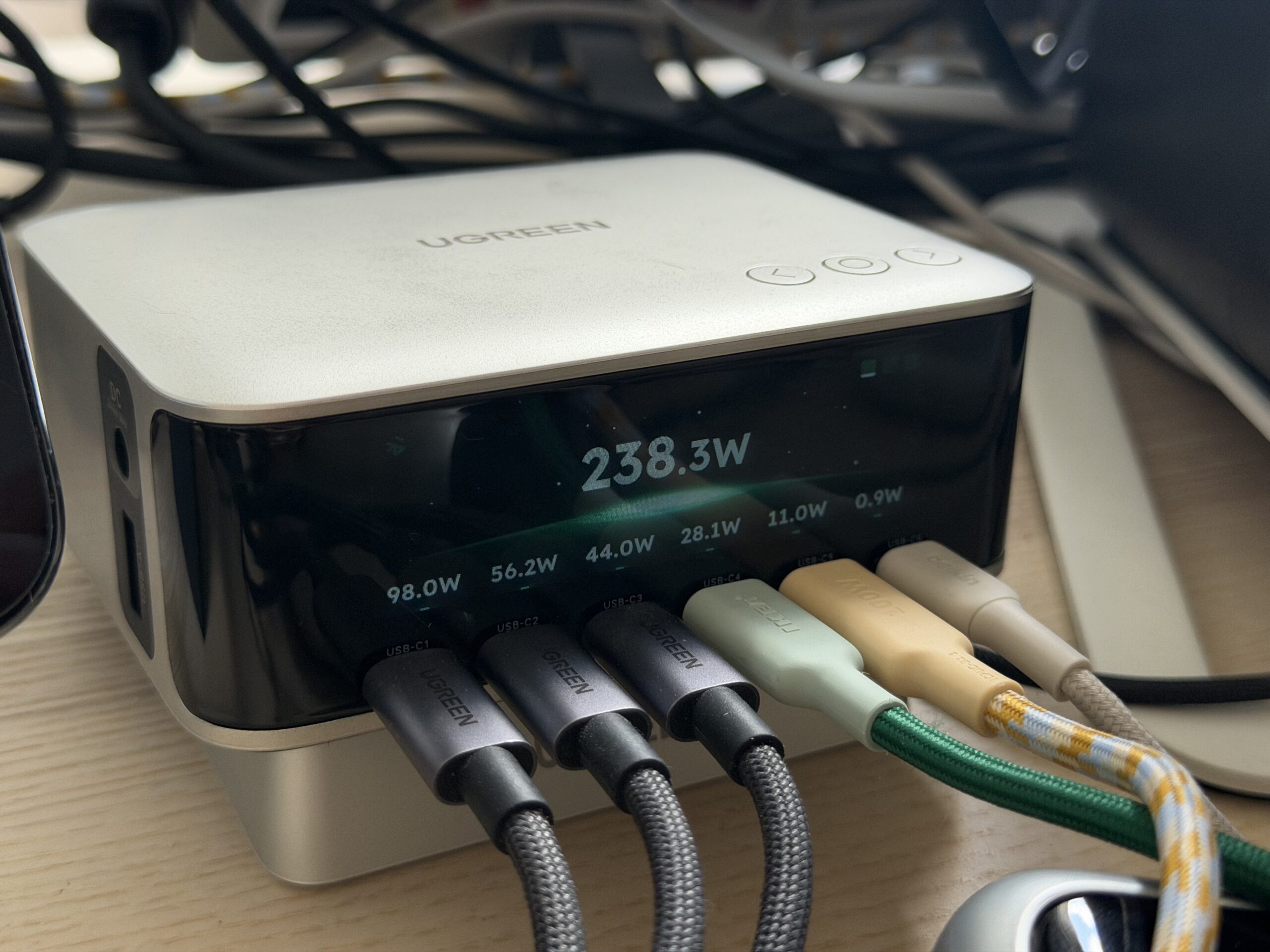 Test du chargeur UGREEN Nexode Pro 300W