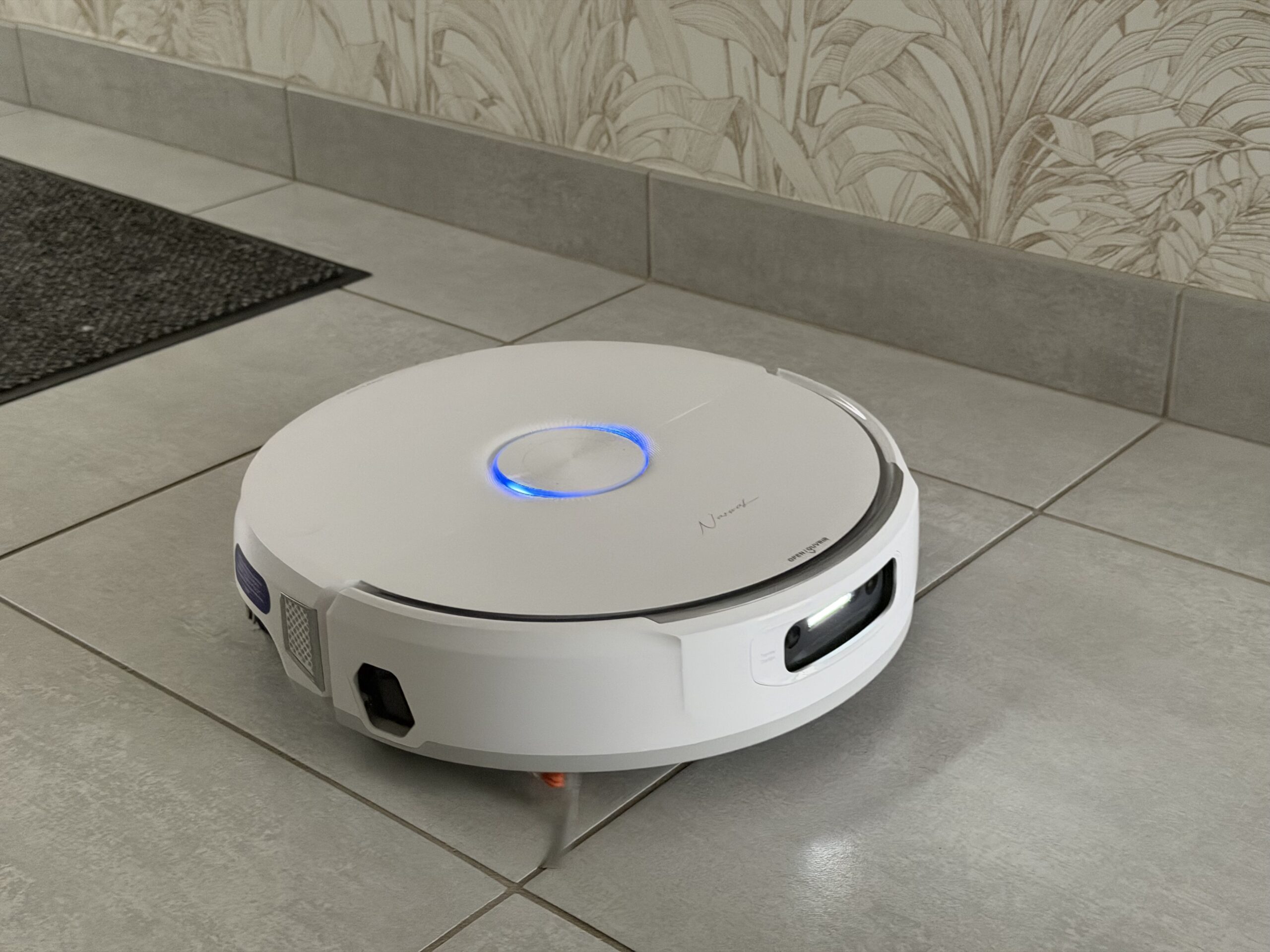 Test du Narwal Freo 20, le robot laveur qui s'entretient tout seul